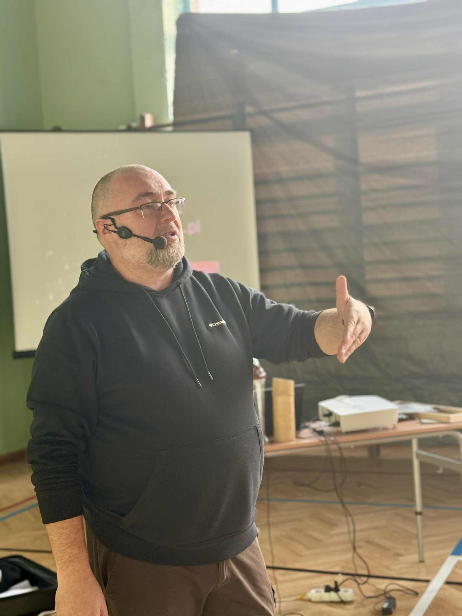 SPOTKANIE Z PODRÓŻNIKIEM – NIEZWYKŁA PODRÓŻ DO KOREI POŁUDNIOWEJ